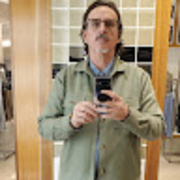 Meet your Posher, Lyle - Picture 1 of 1